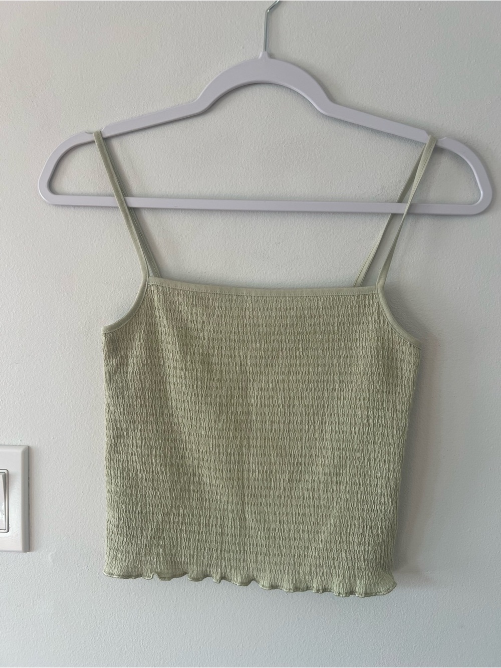 Wilfred Aritzia Jazz Tank Sage Smocked Spaghetti Strap Tank Women’s XS Top